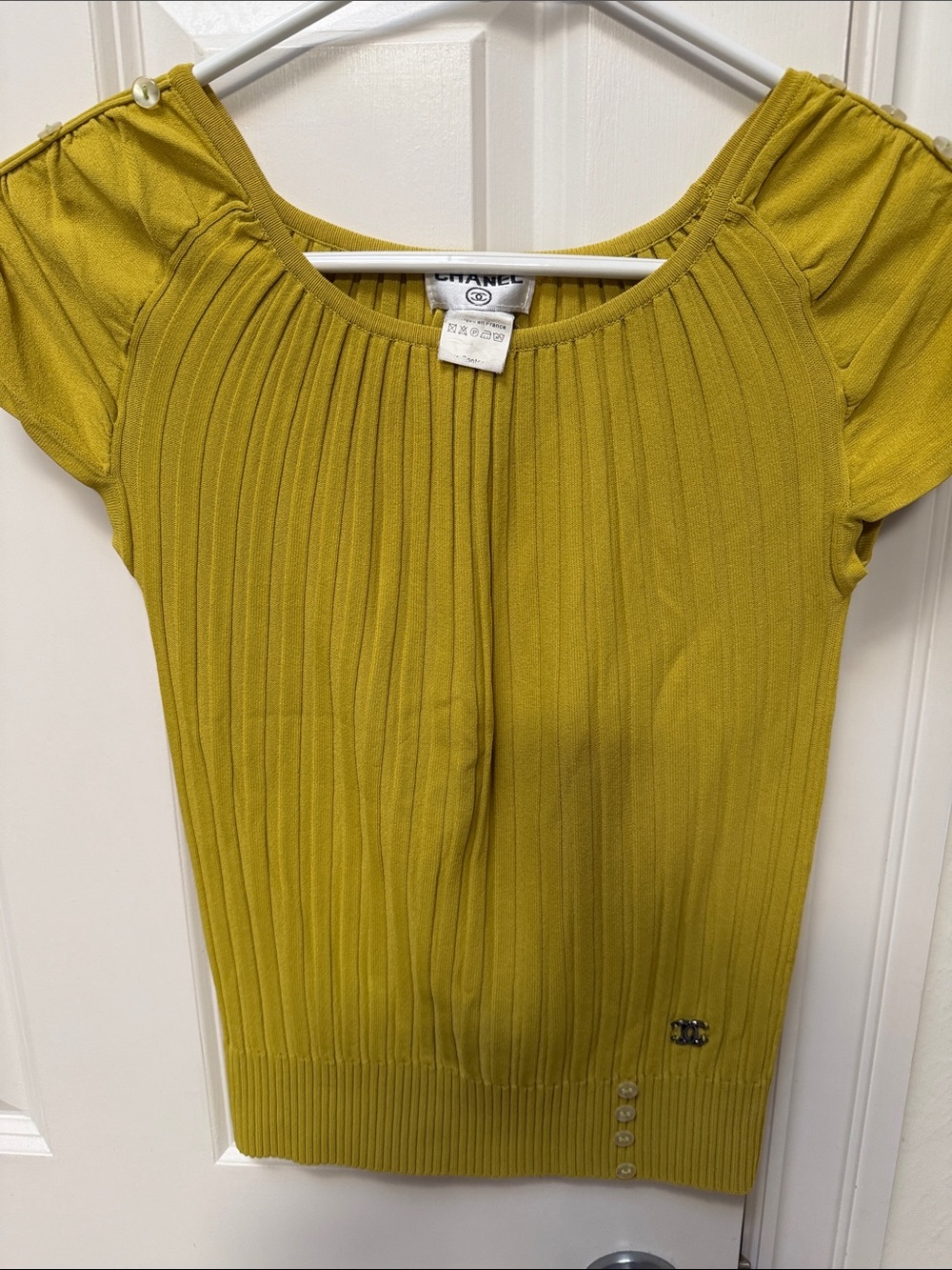 CHANEL Olive Ribbed Short Sleeve Knit Tee